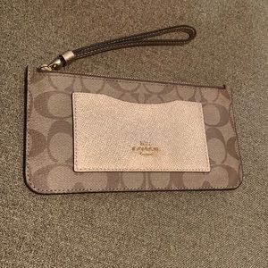 Coach Wristlet With Card Slots